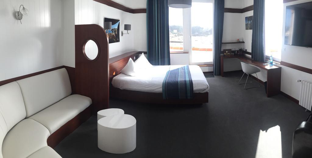 Hotel Des Rochers Perros-Guirec Room photo